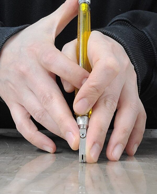 스테인드글라스 기초 — 힘 빼기가 먼저인 이유