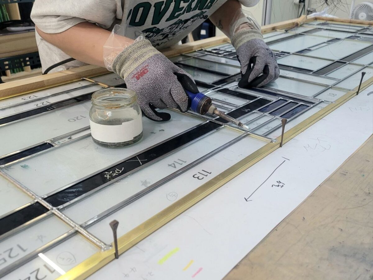 stained glass soldering technique 스테인드글라스 기법 솔더링 납땜 유리공예 배우기 유리와 URiWa