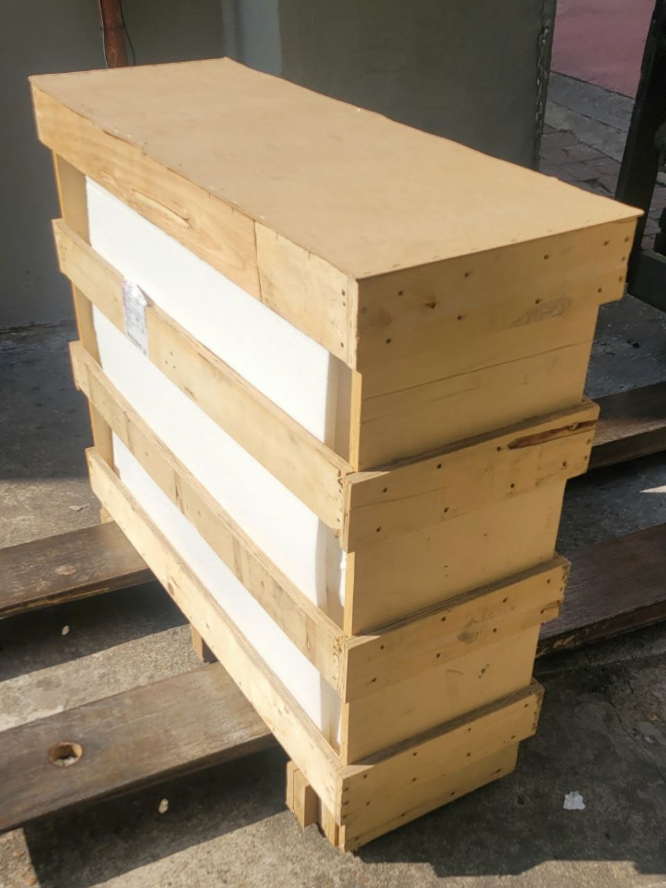 수입 스테인드글라스 유리 목재 크레이트 포장 stained glass packaging 스테인드글라스재료 유리와 URiWa